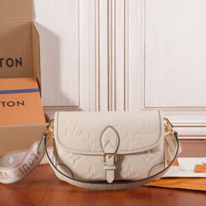 Louis Vuitton Bag Style M46388