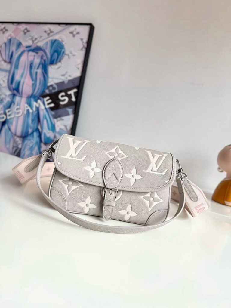 Louis Vuitton Bag Style M14214
