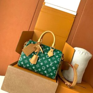 Louis Vuitton Bag Style M24423