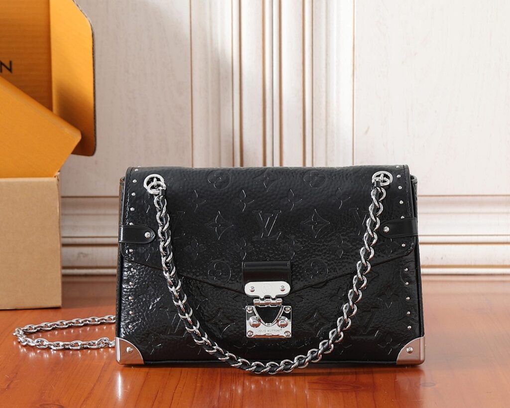 Louis Vuitton Bag Style M28137