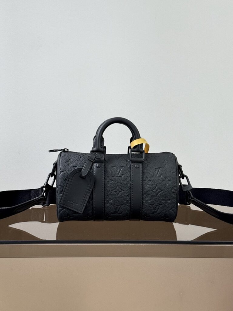 Louis Vuitton Bag Style M20900