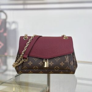 Louis Vuitton Bag Style M27067