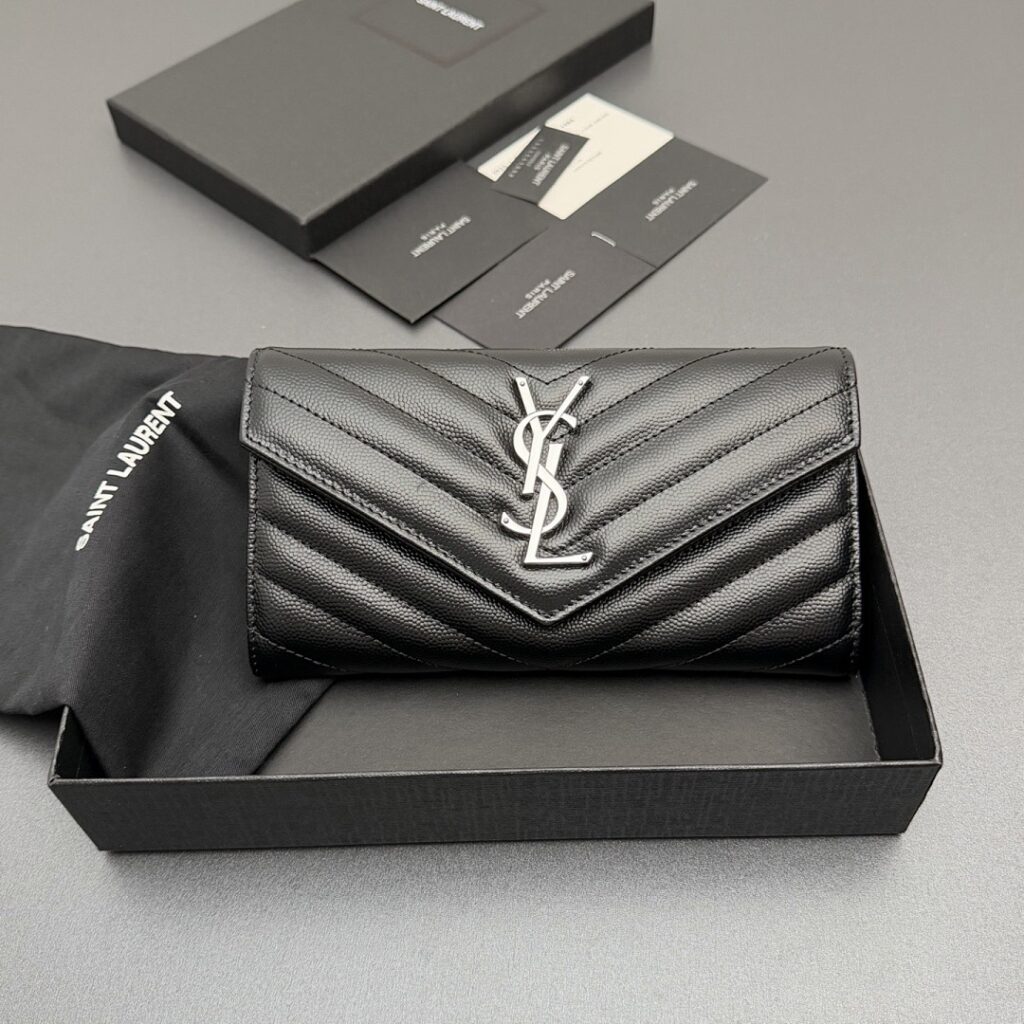 Saint Laurent Bag Style 372264