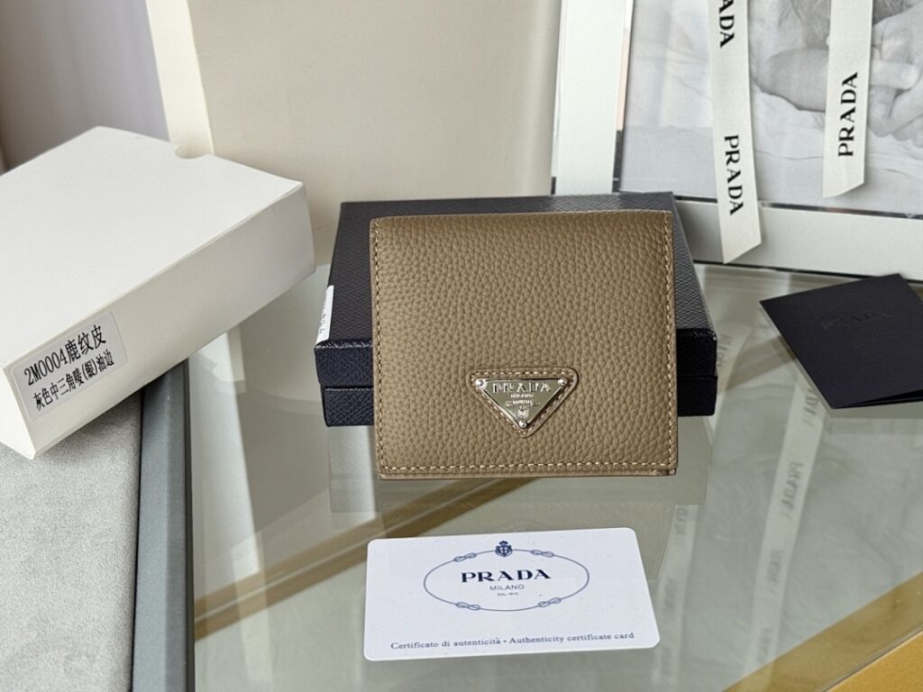 Prada Bag Style 2MO004