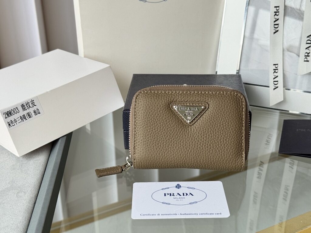 Prada Bag Style 2MM003