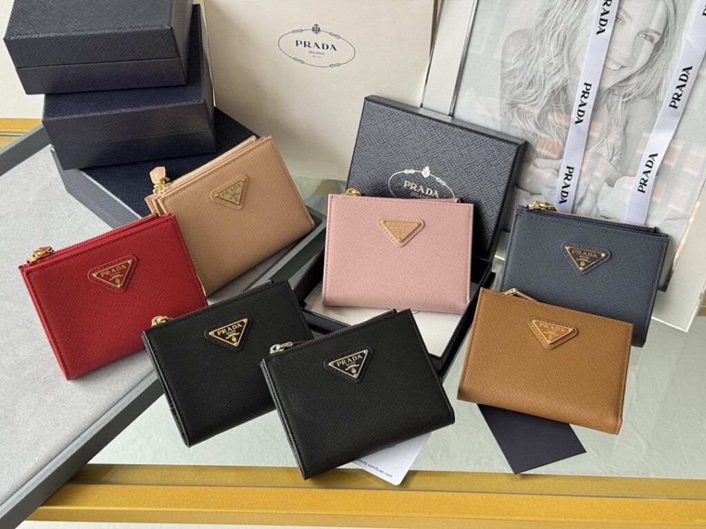 Prada Bag Style 1ML050