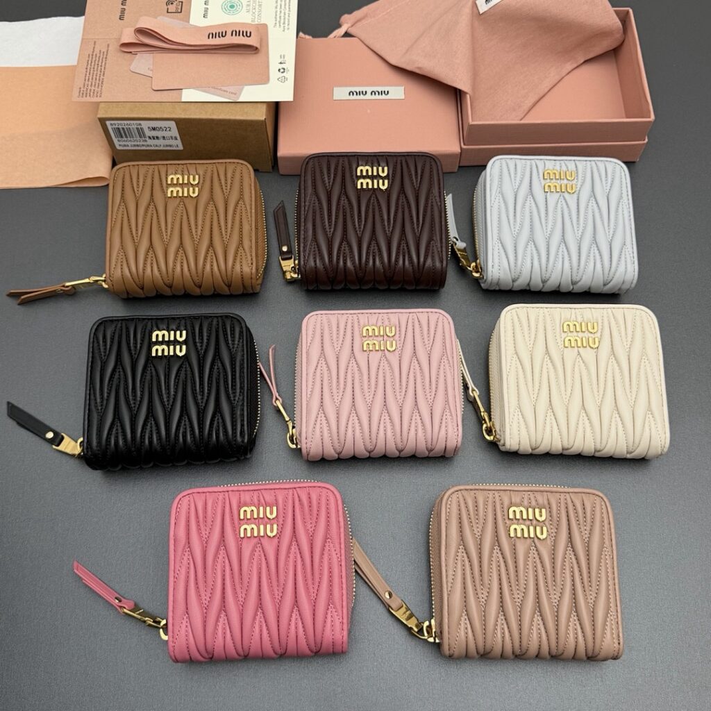 Miu Miu Bag Style 5MO522