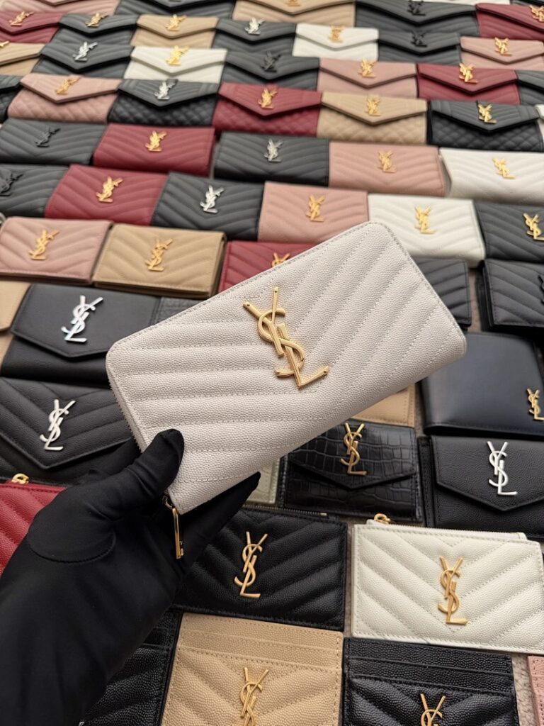 Saint Laurent Bag Style 358094