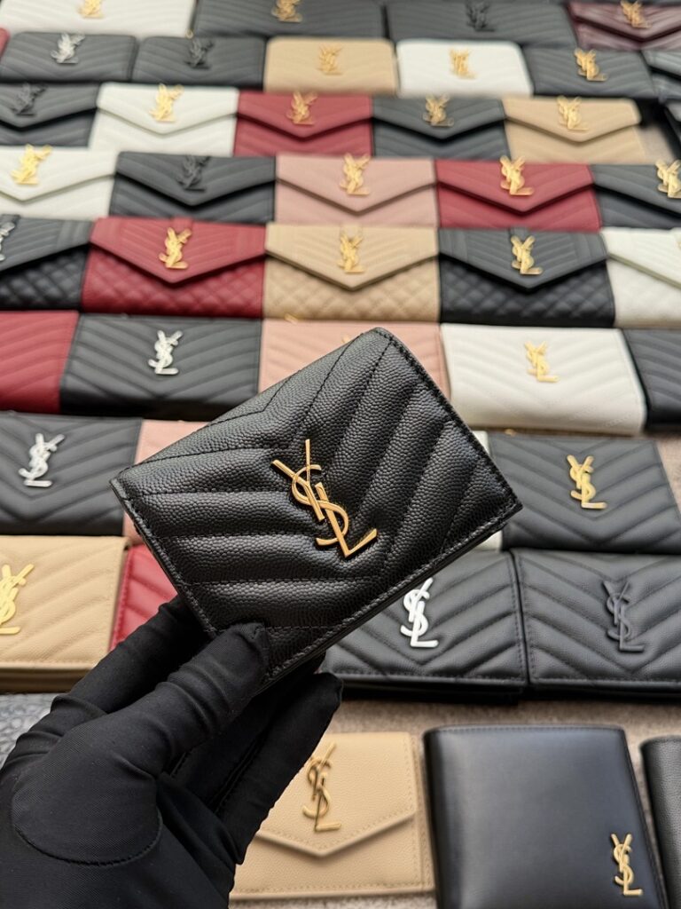 Saint Laurent Bag Style 530841