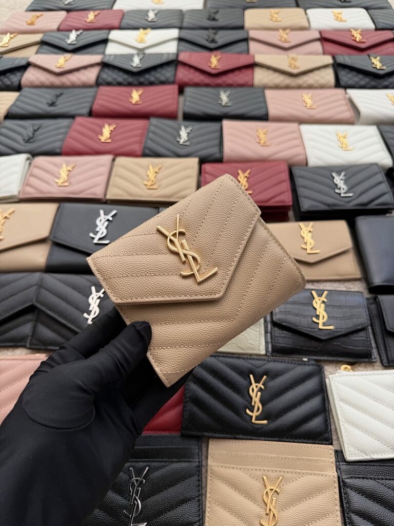 Saint Laurent Bag Style 403943
