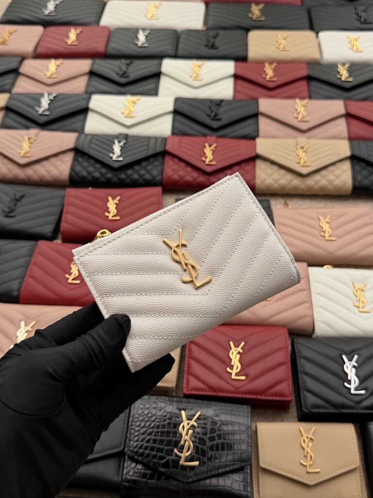 Saint Laurent Bag Style 668287 575974