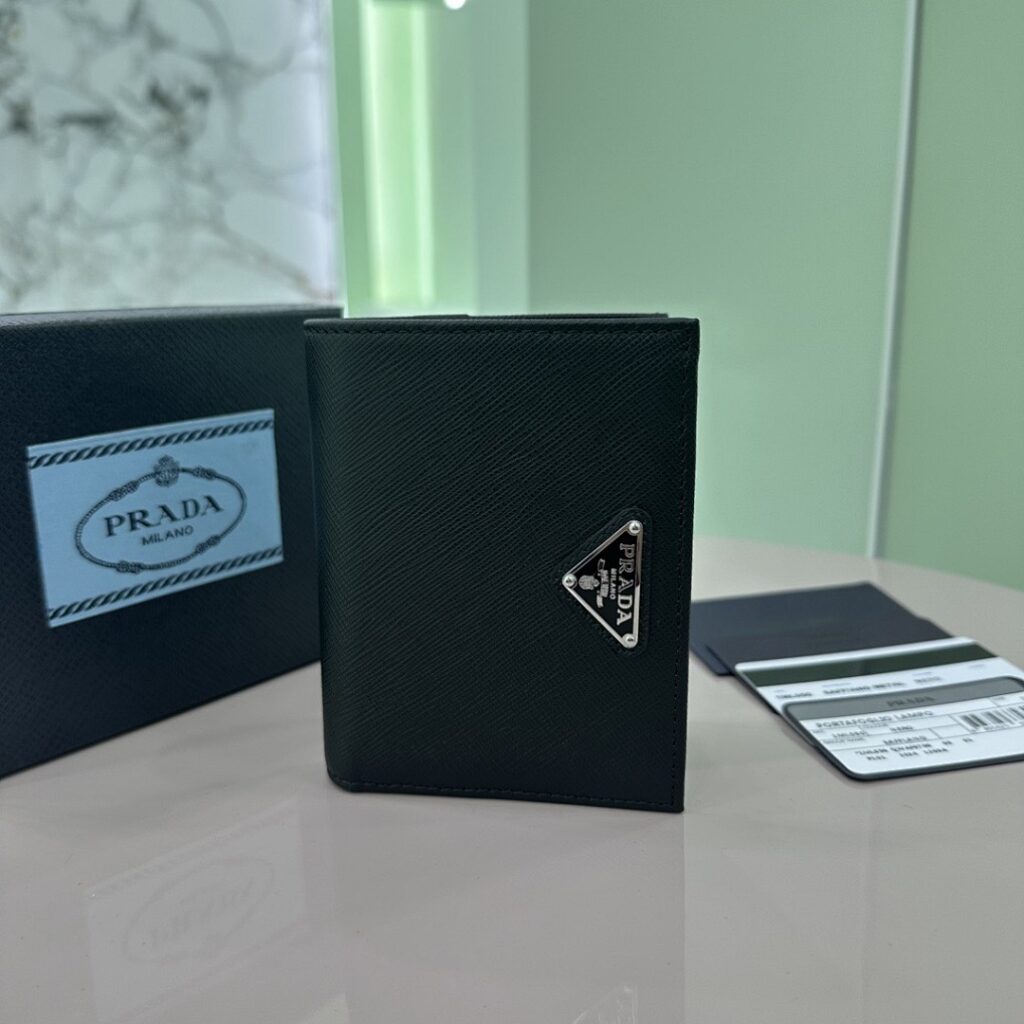 Prada Bag Style 1ML050