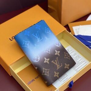 Louis Vuitton Bag Style M28008