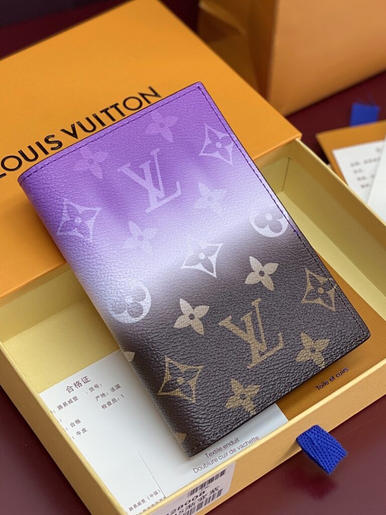 Louis Vuitton Bag Style M28008