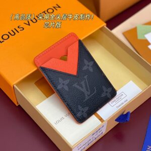 Louis Vuitton Bag Style M26028