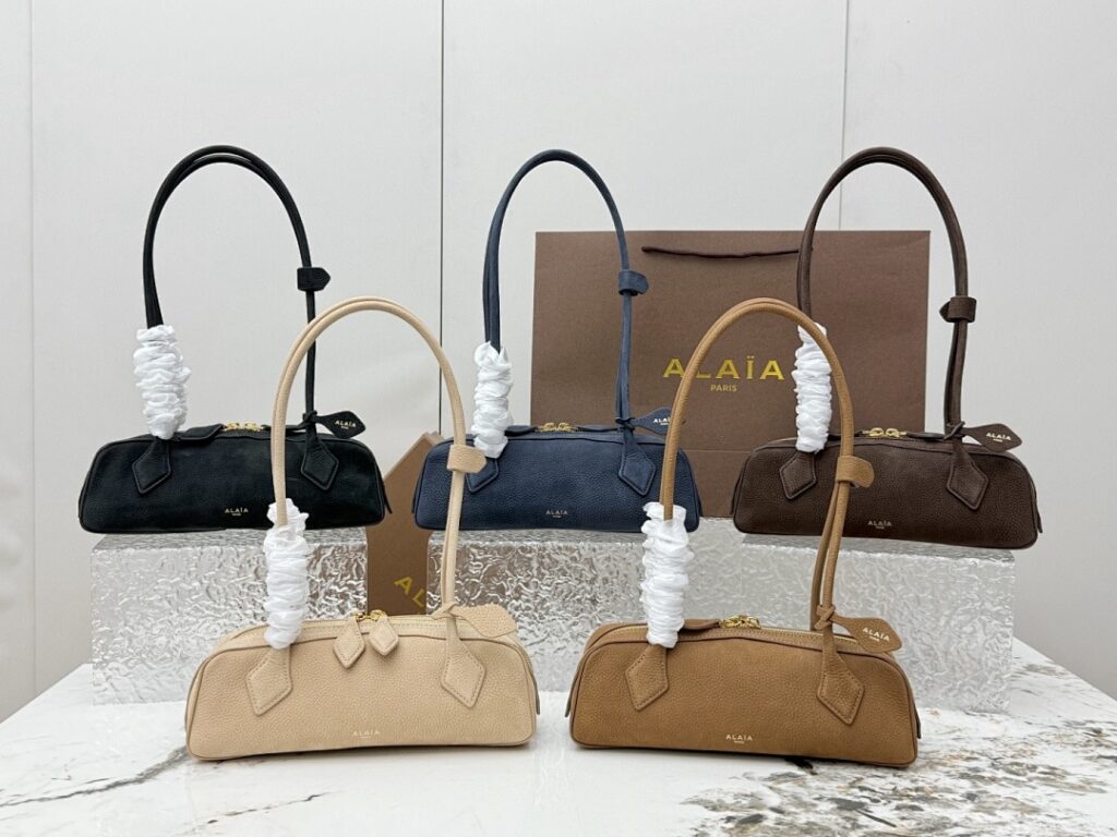 Alaia Bag Style 06029