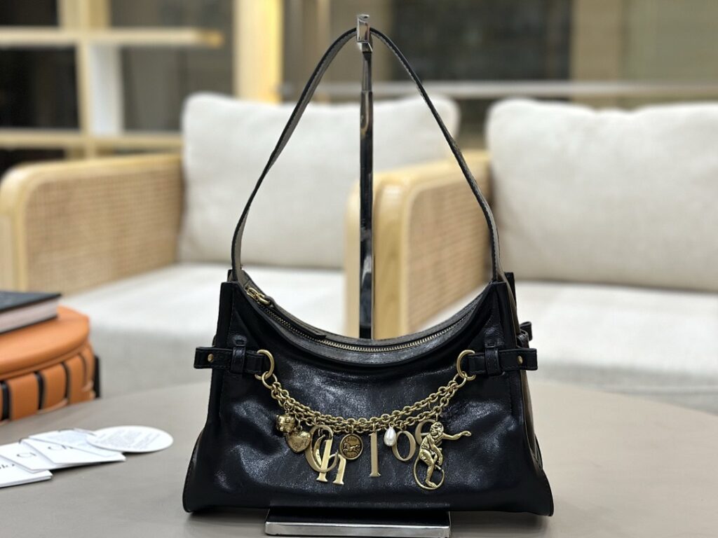 Chloe Bag Style 8328