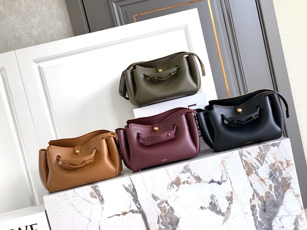 Loewe Bag Style 250519