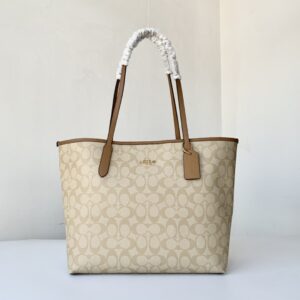 Coach Bag Style 5696