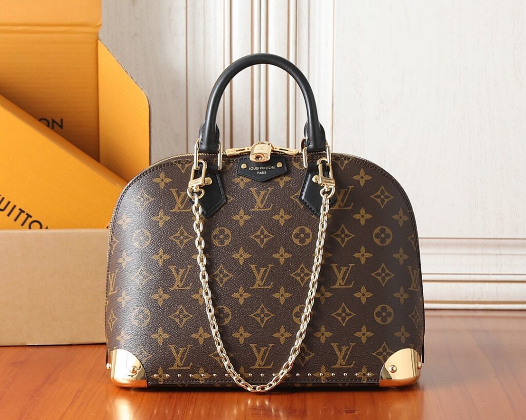 Louis Vuitton Bag Style M27216