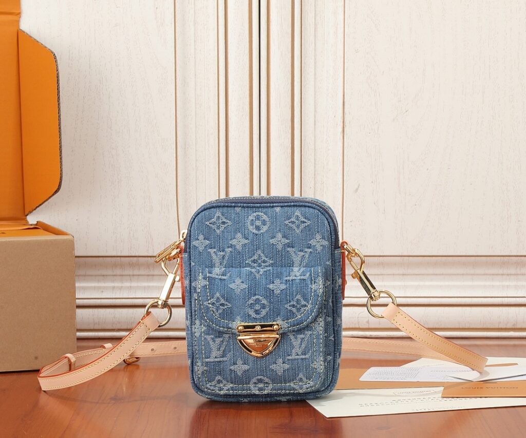 Louis Vuitton Bag Style M82948