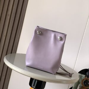 Loewe Bag Style 9092