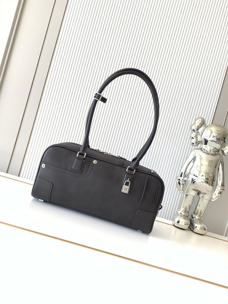 Loewe Bag Style 9167