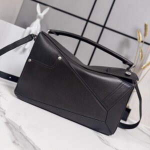 Loewe Bag Style 052500