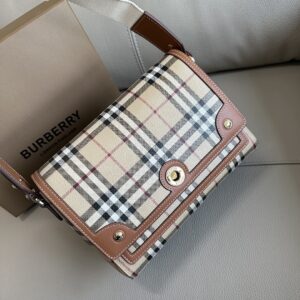Burberry Bag Style 9061