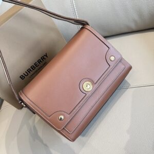 Burberry Bag Style 9061