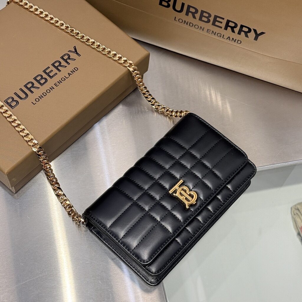 Burberry Bag Style 1761
