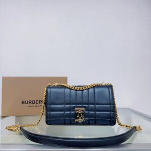 Burberry Bag Style 5111