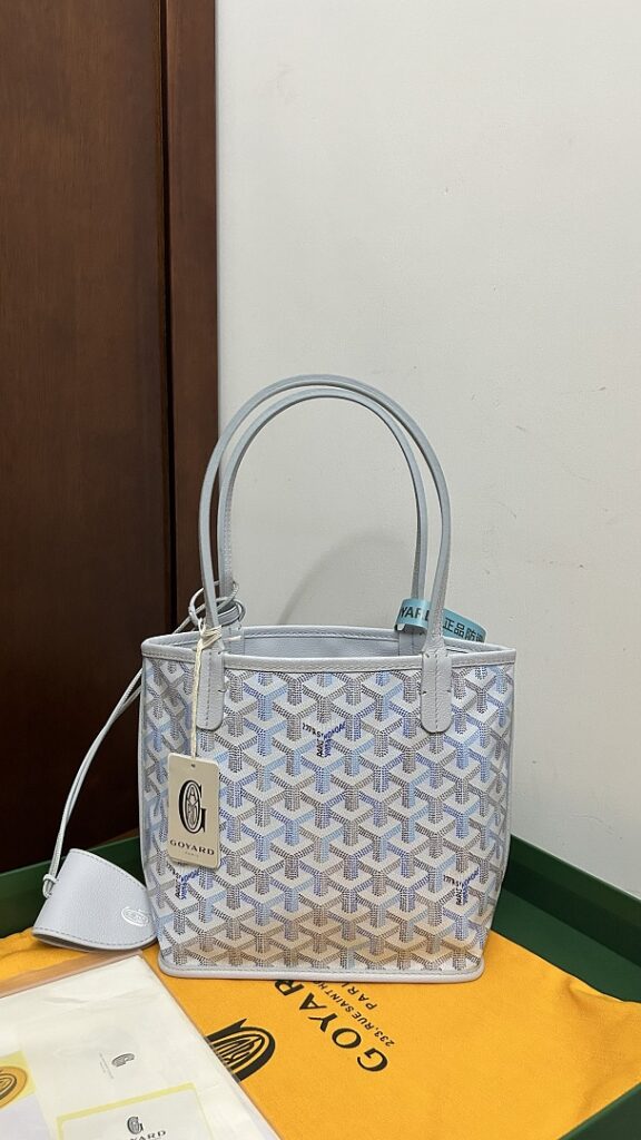 Bag Style 233568569