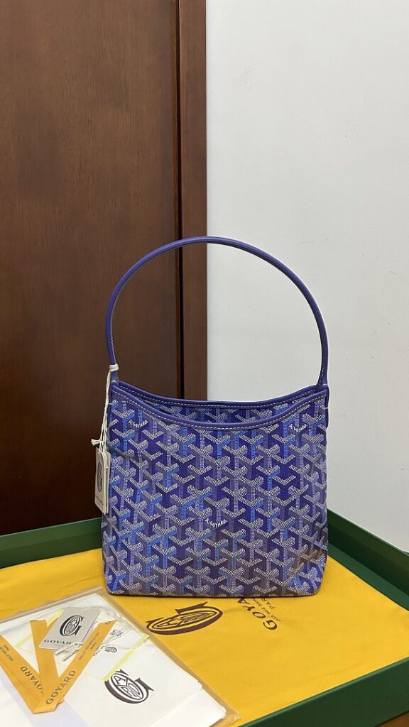 Bag Style 233568873
