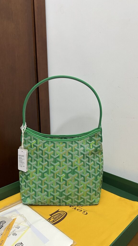 Bag Style 233568988