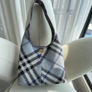 Burberry Bag Style 389153