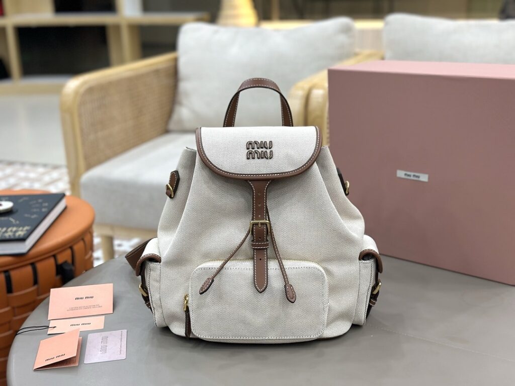 Miu Miu Bag Style 233571145