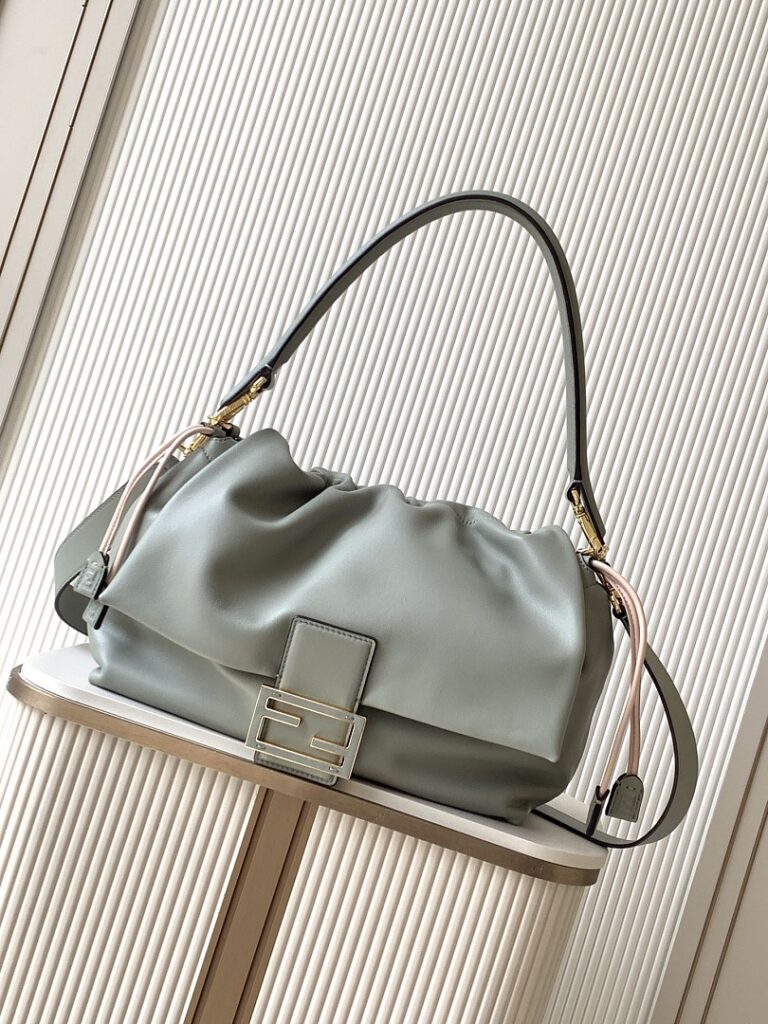 Fendi Bag Style 5524
