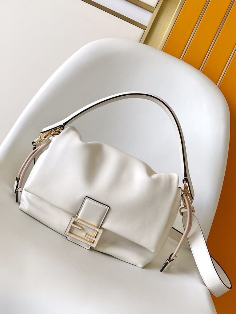 Fendi Bag Style 5526