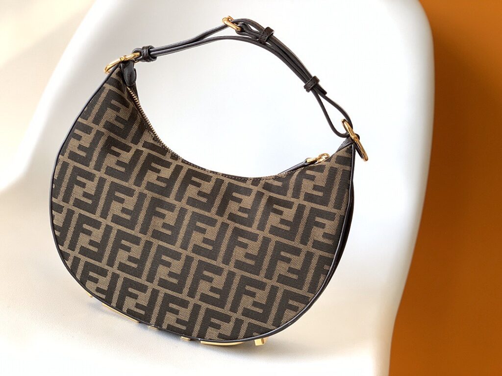 Fendi Bag Style 6802