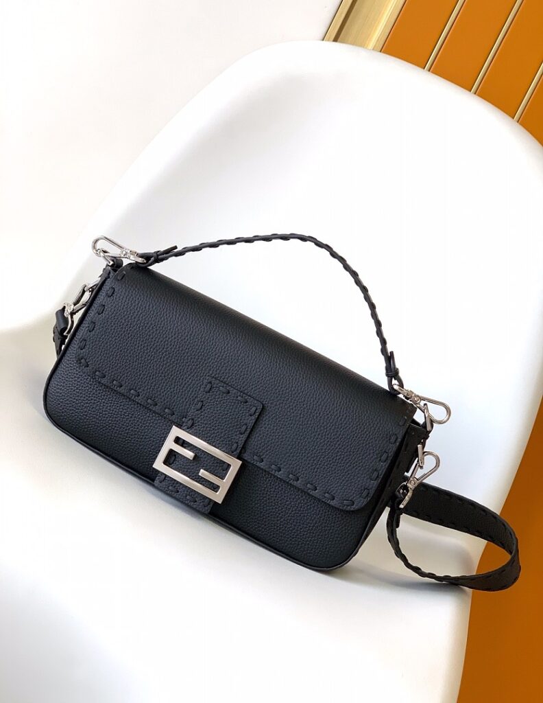Fendi Bag Style 5516