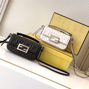 Fendi Bag Style 235541325
