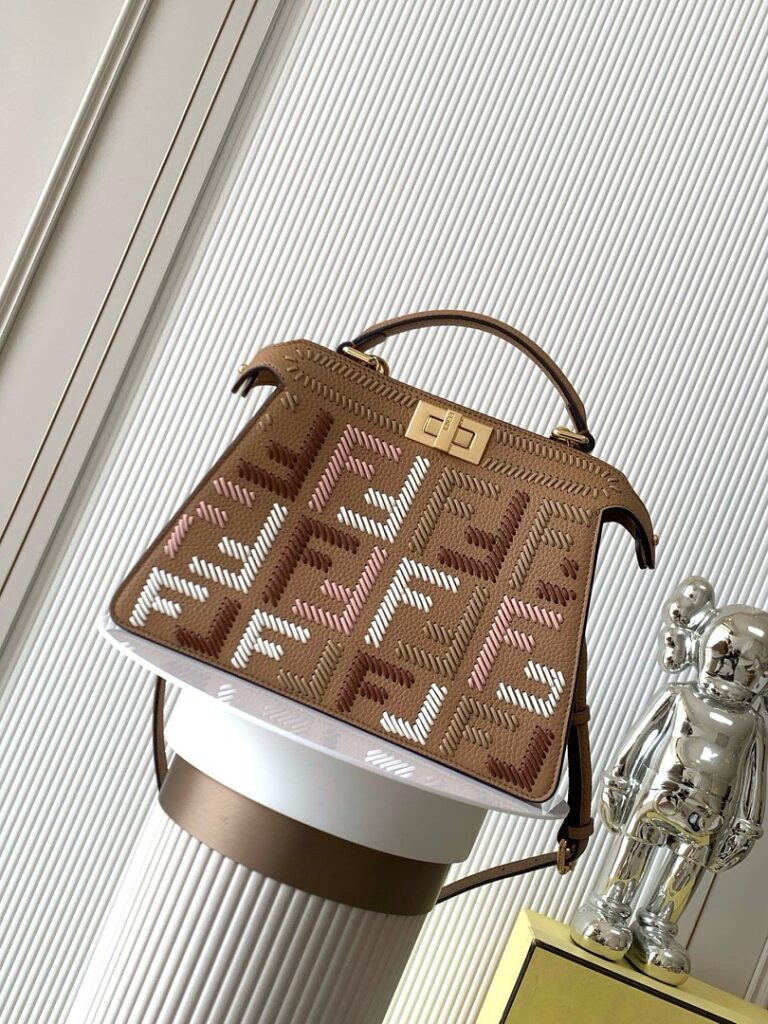 Fendi Bag Style 5523