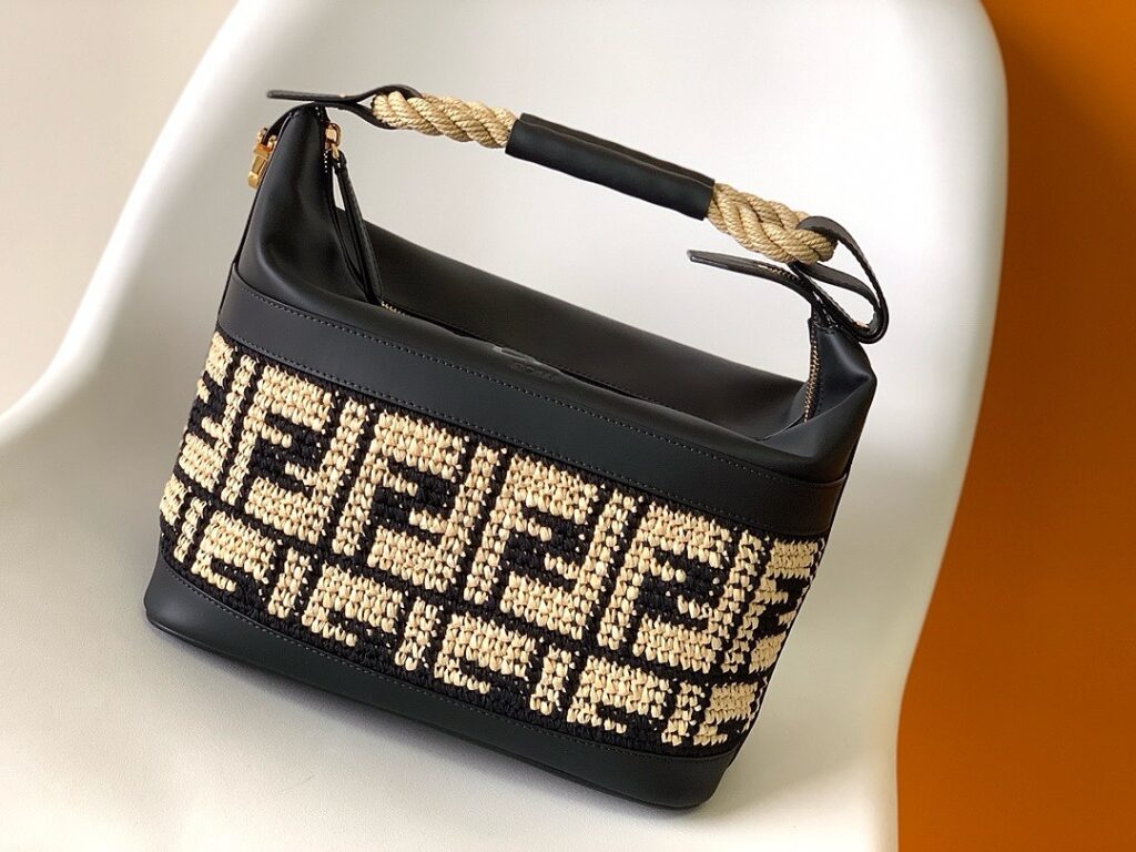 Fendi Bag Style 6823