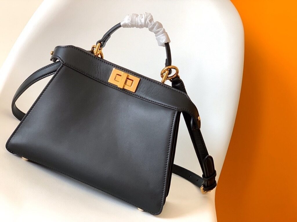 Fendi Bag Style 8327