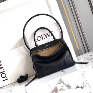 Loewe Bag Style 8802