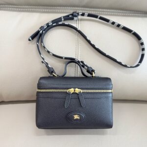 Burberry Bag Style 5251