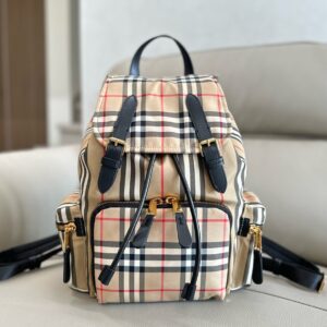 Burberry Bag Style 1861
