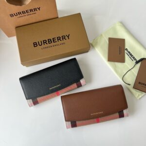 Burberry Bag Style 3957