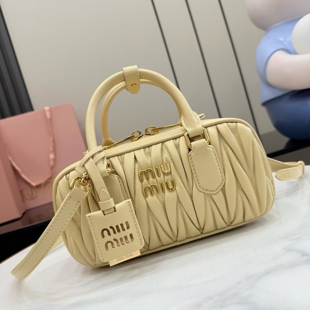 Miu Miu Bag Style 5BB142